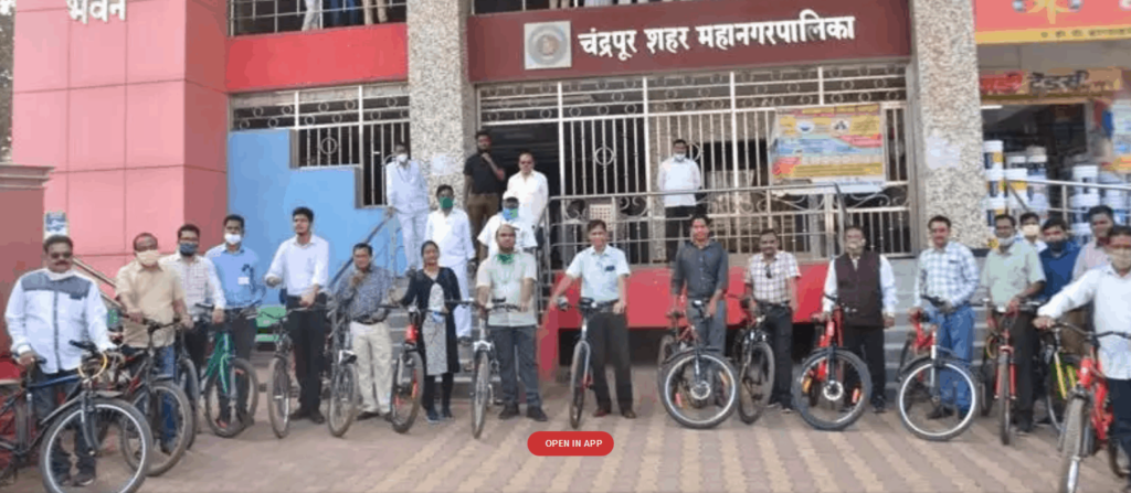 The wheels of change: Employees gathered at Priyadarshini Square and pedalled up to the Chandrapur Municipal Corporation building